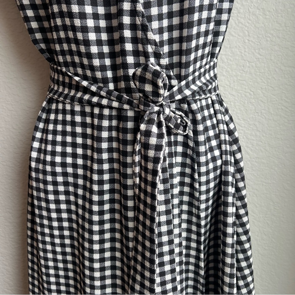 H&M Divided black and white plaid check wrap style dress - Picture 5 of 13